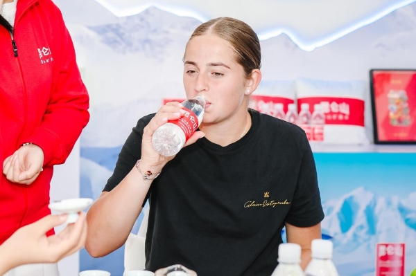 手大牌定胜 手大牌定胜